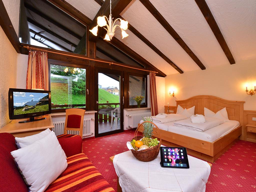 Hotel Wagner Riezlern Ngoại thất bức ảnh