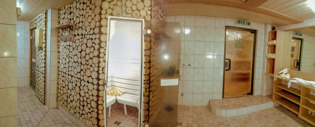 Hotel Wagner Riezlern Ngoại thất bức ảnh