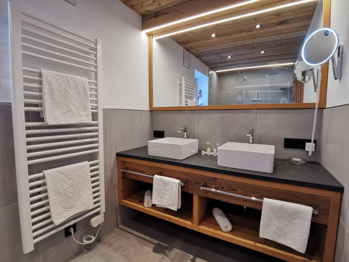 Hotel Wagner Riezlern Ngoại thất bức ảnh